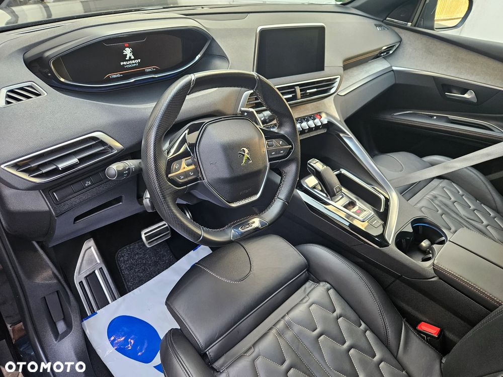 Peugeot 5008 BlueHDi 180 EAT8 GT Pack - 12