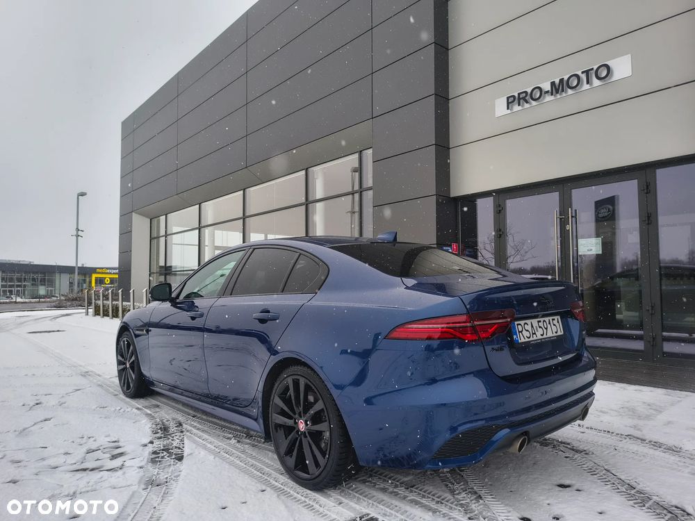 Jaguar XE 2.0 P300 AWD R-Dynamic S - 7