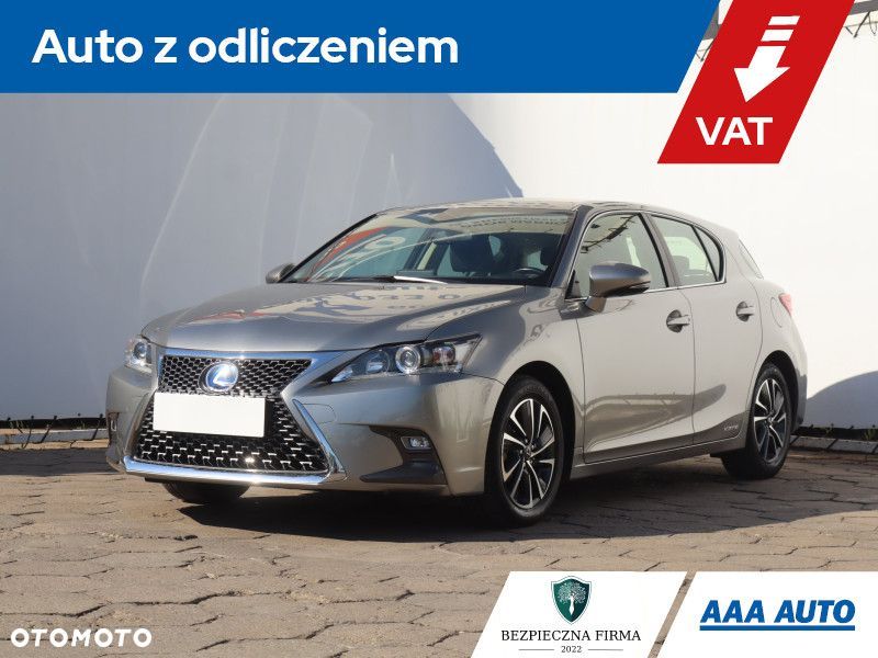 Lexus CT - 2