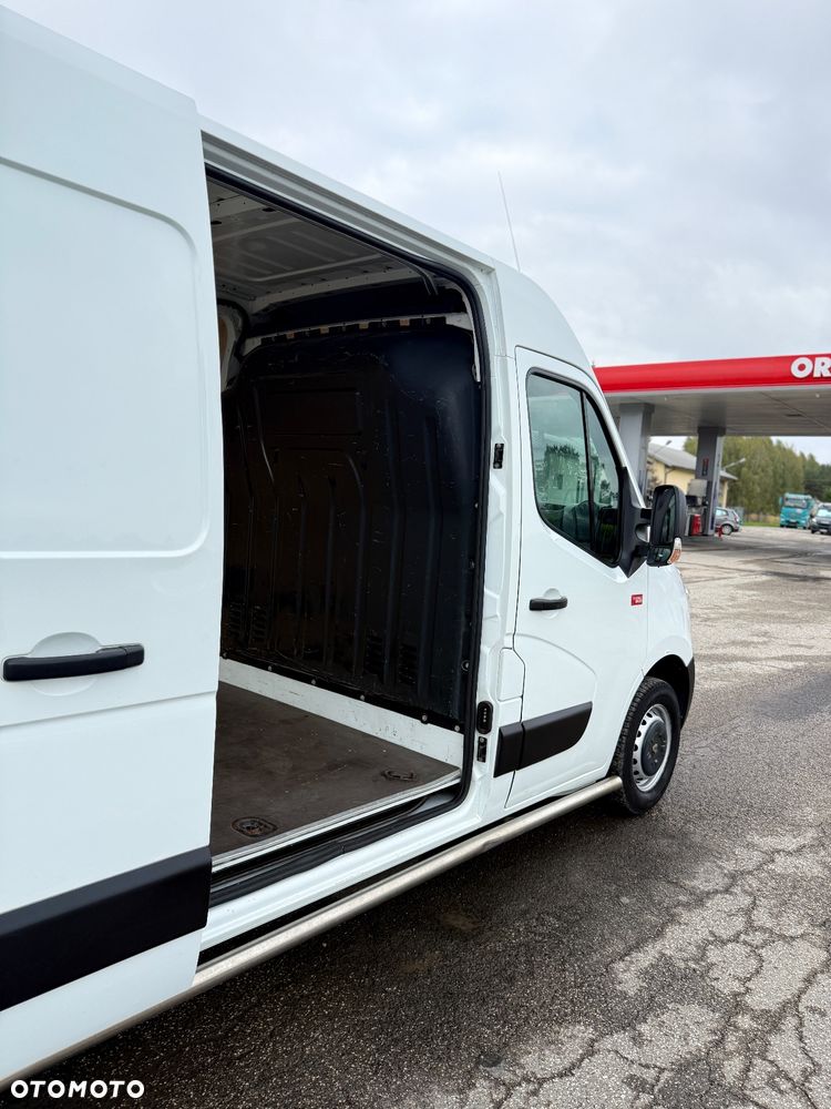 Nissan NV400 - 14