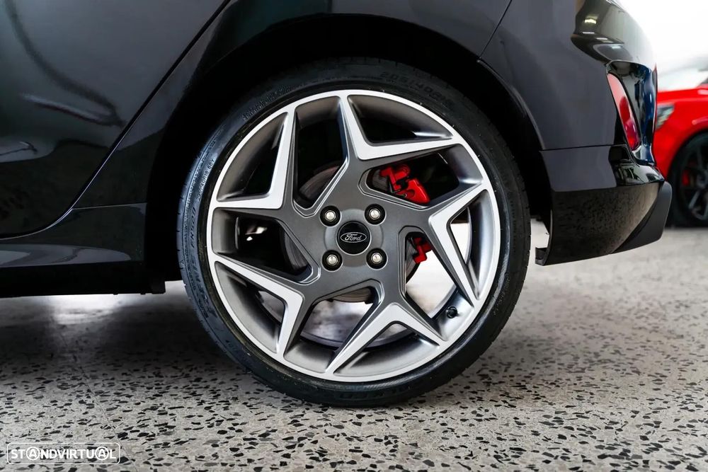 Ford Fiesta 1.5 EcoBoost ST - 29