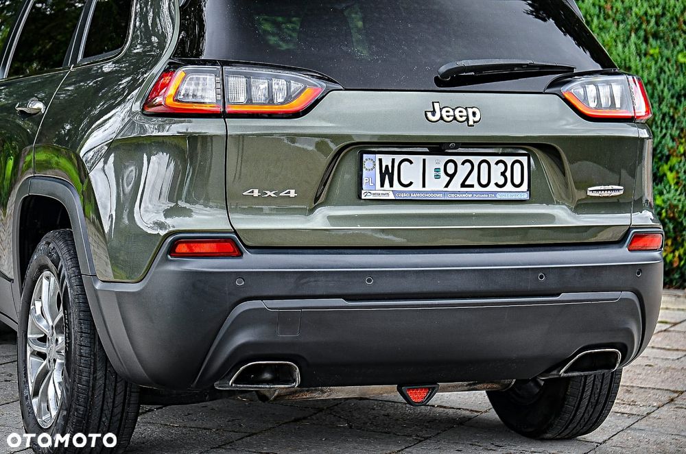 Jeep Cherokee - 17