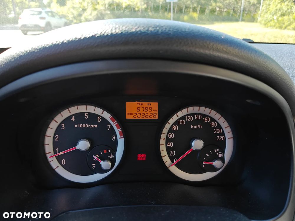 Kia Rio 1.4 Comfort - 21