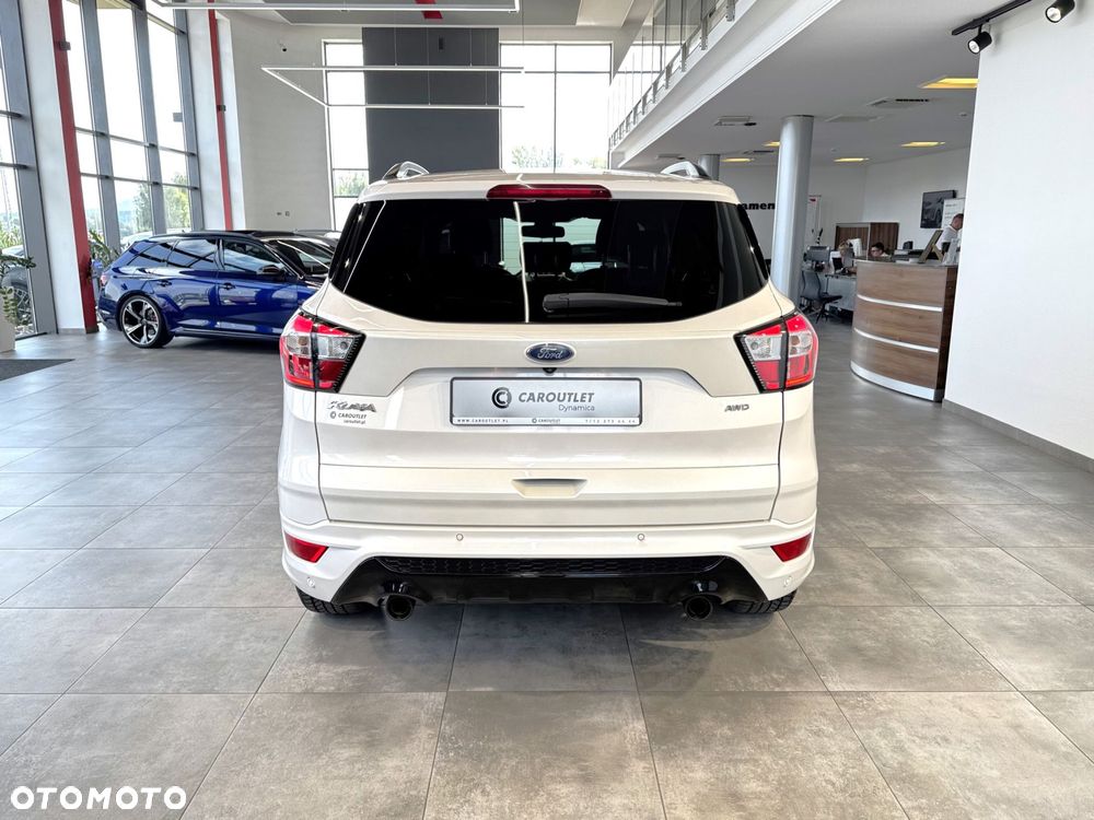 Ford Kuga - 8