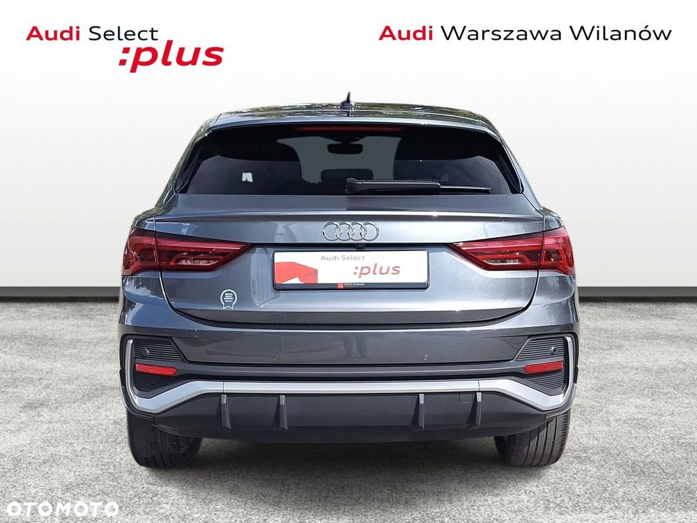 Audi Q3 Sportback - 4