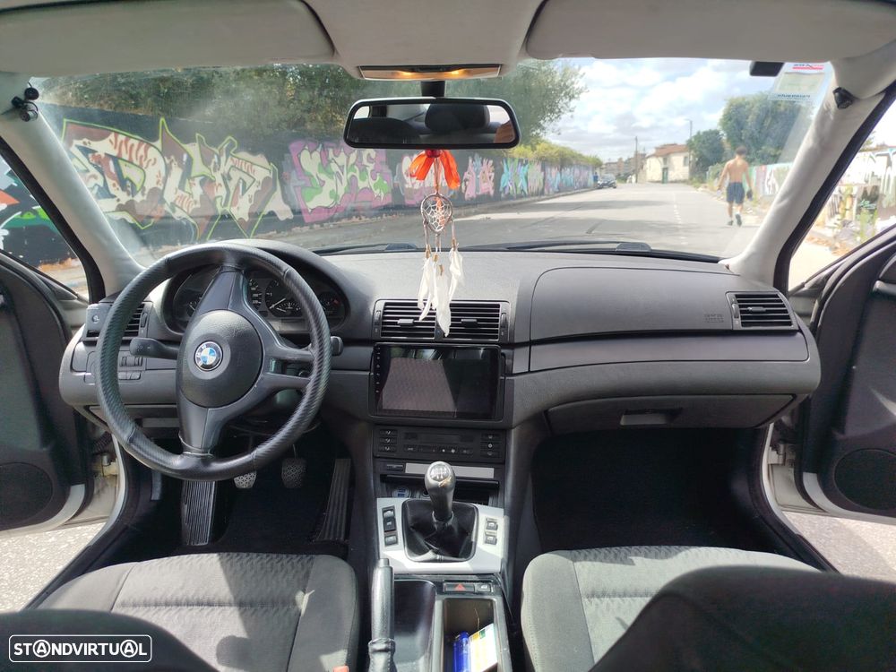 BMW 320 d - 10
