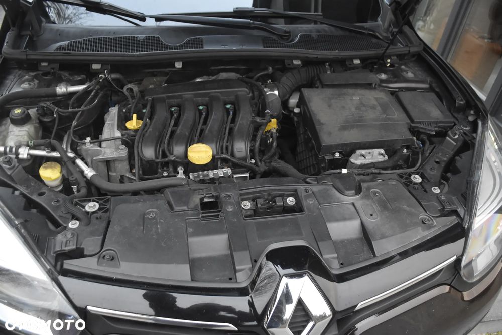 Renault Megane 1.6 16V Color Edition - 15