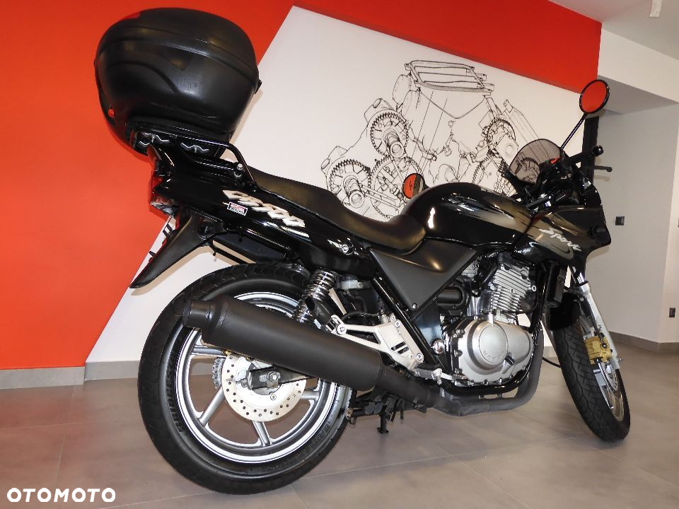 Honda CB - 13