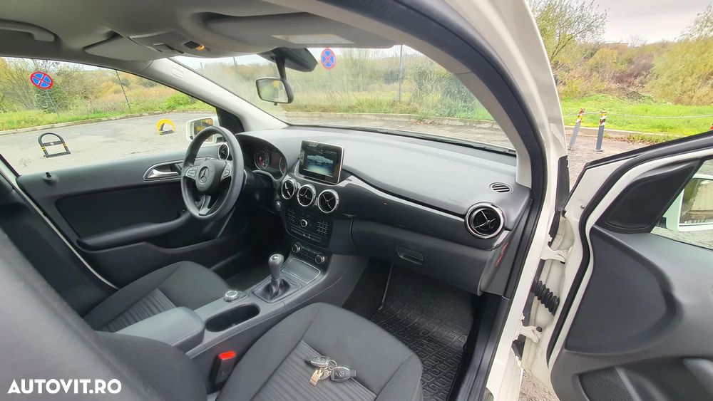 Mercedes-Benz B 160 - 10