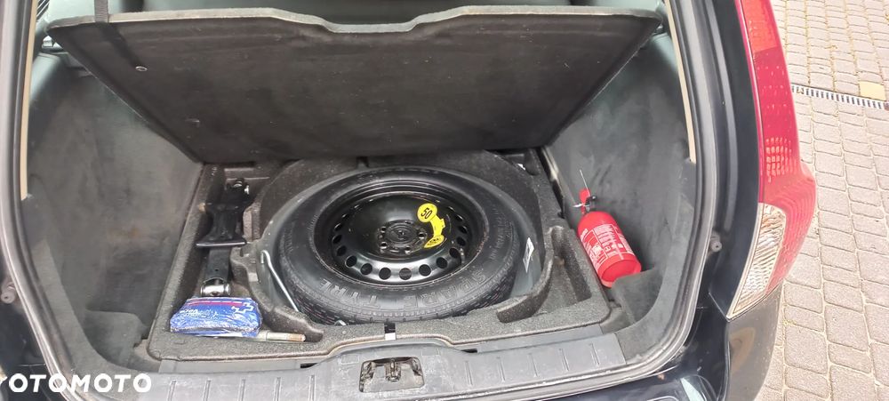 Volvo V50 1.6D DPF DRIVe Start/Stop - 13