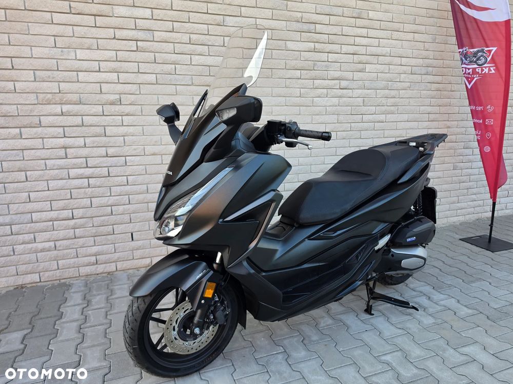 Honda NSS - 12