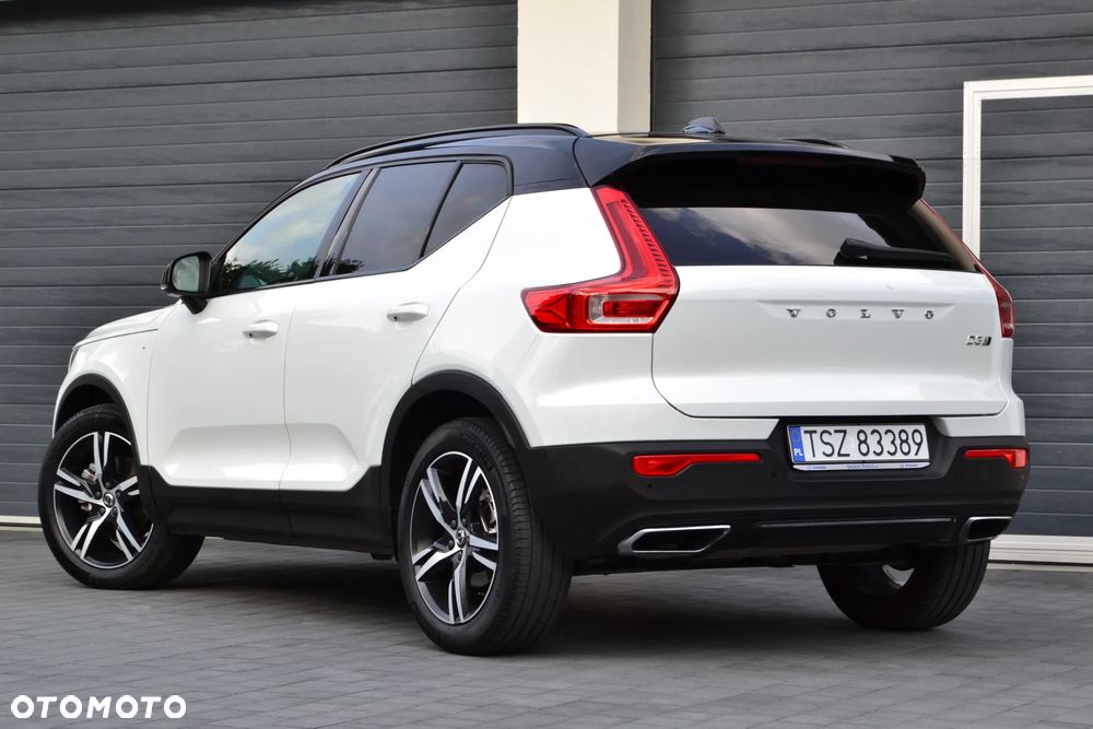 Volvo XC 40 D3 AWD R-Design - 4