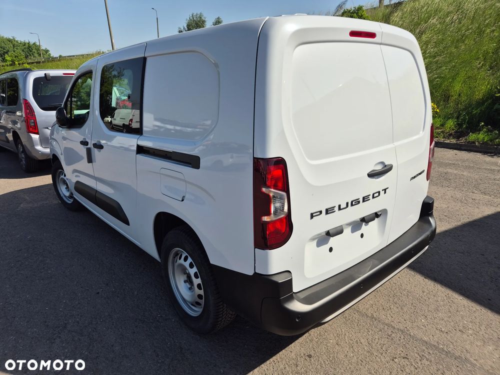 Peugeot Partner Brygadowy XL LONG 1.5 Diesel 100KM !! OD RĘKI !! - 6