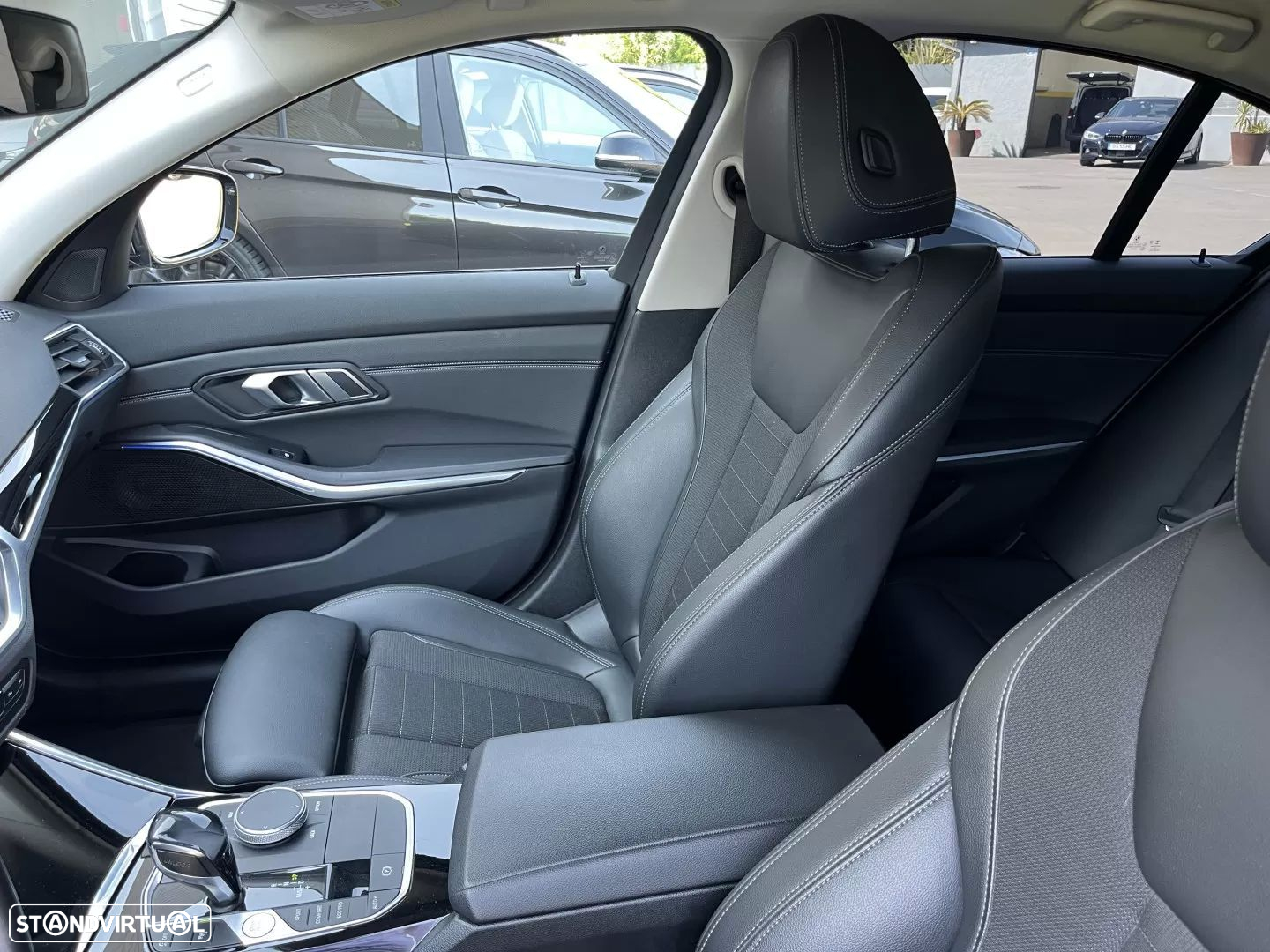 BMW 320 d Pack Desportivo M Pro Auto - 40