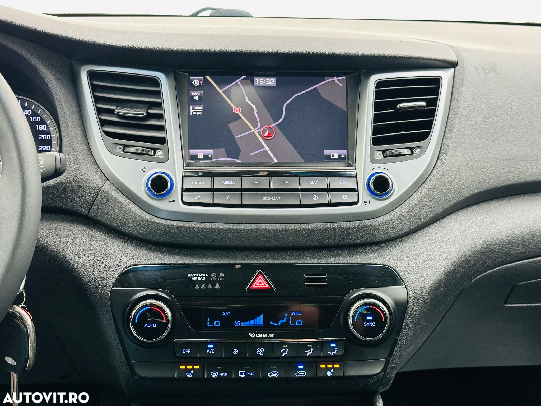 Hyundai Tucson - 30
