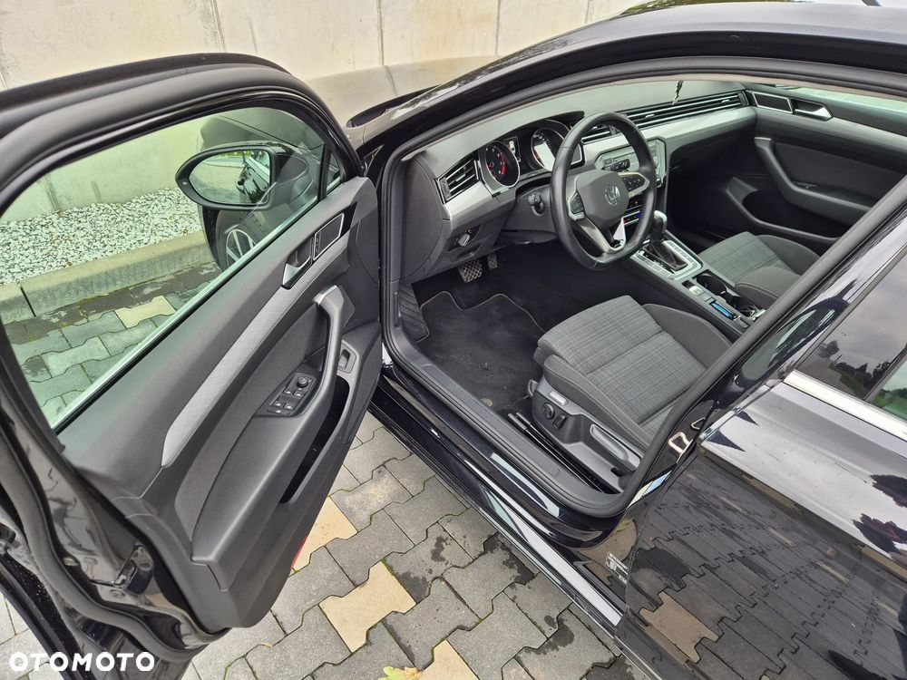 Volkswagen Passat 1.5 TSI EVO Business DSG - 9