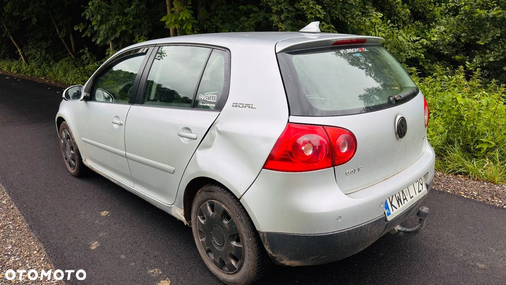 Volkswagen Golf - 4
