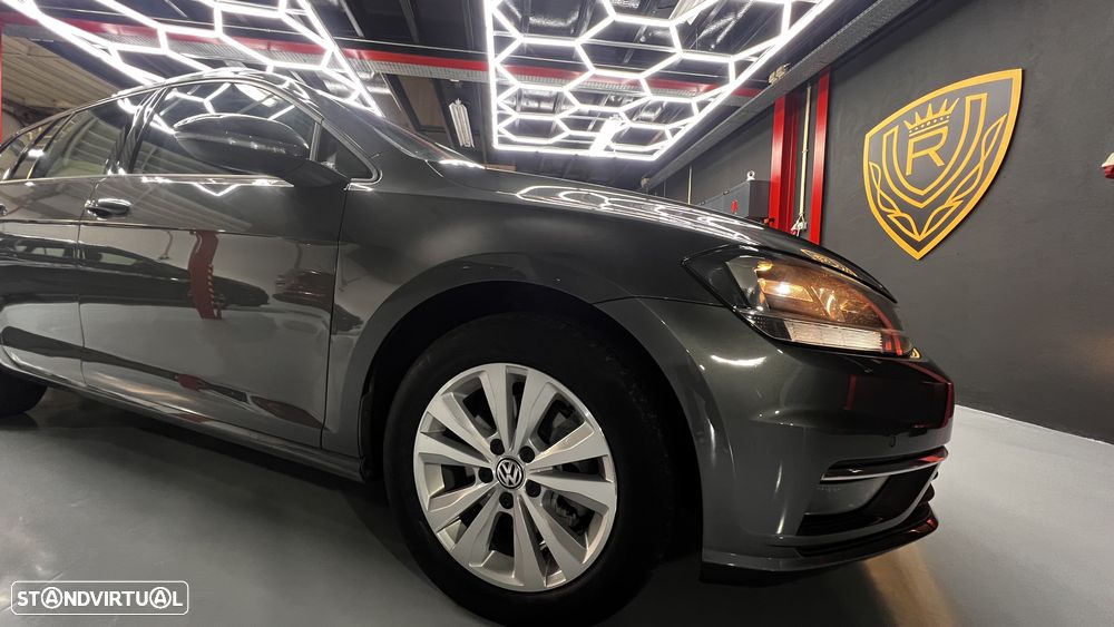 VW Golf Variant 1.6 TDi Confortline - 14