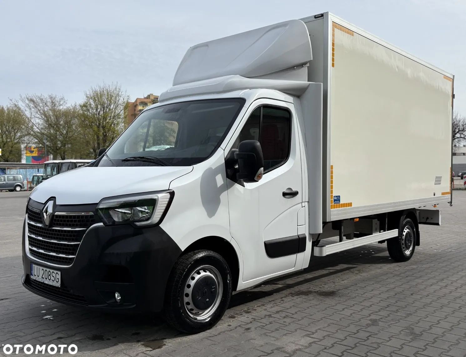Renault Master 8EP izoterma kontener - 1