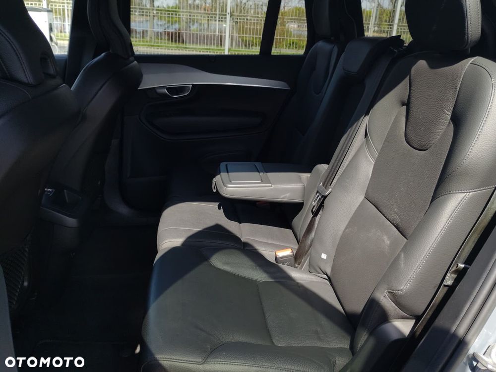 Volvo XC 90 - 18