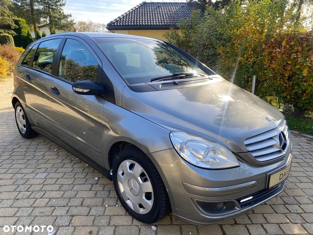 Mercedes-Benz Klasa B - 1