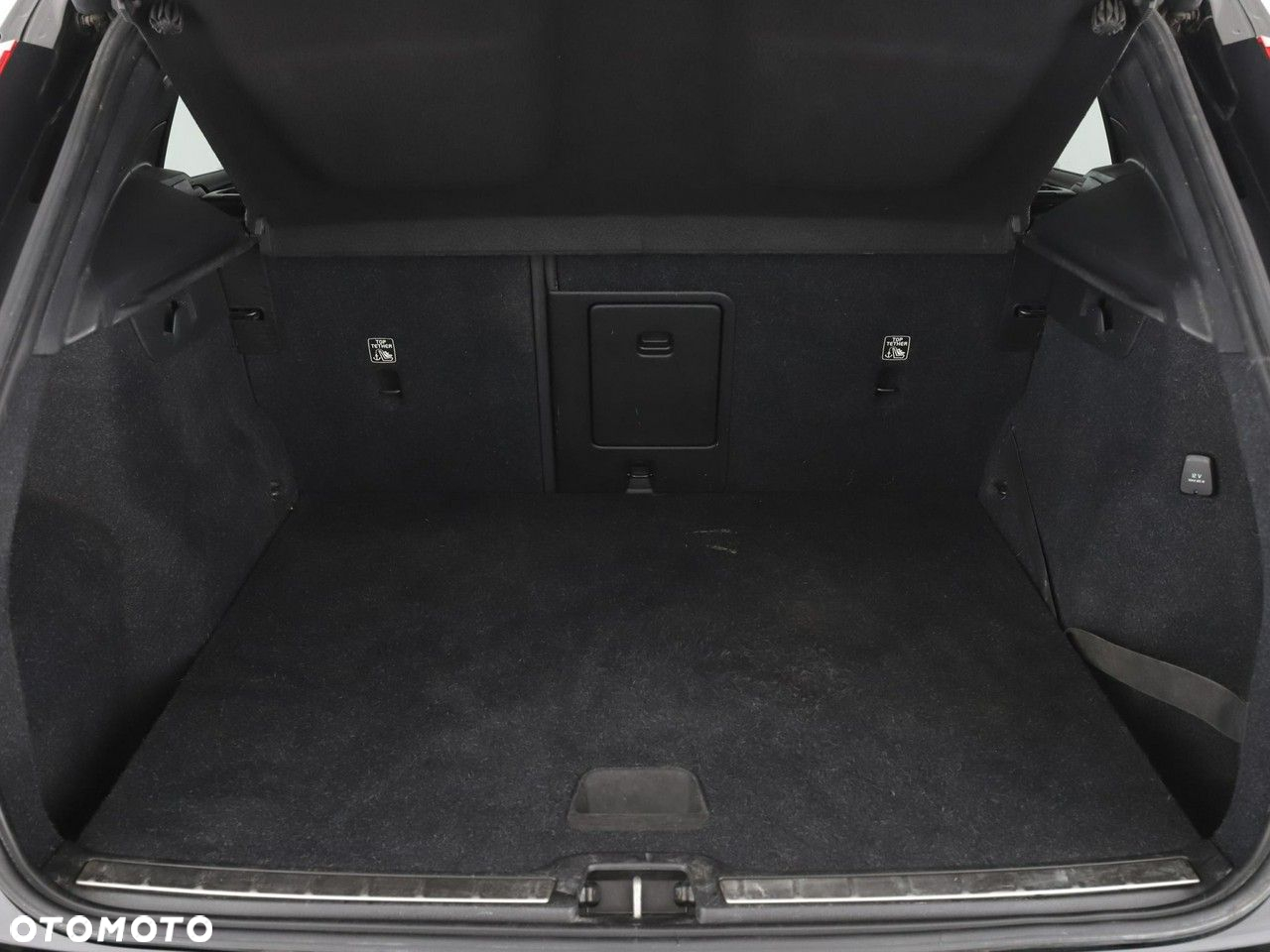 Volvo XC 40 D3 R-Design - 20