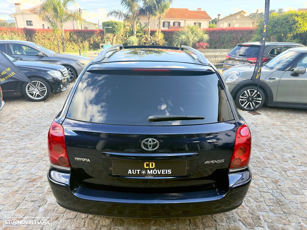 Toyota Avensis SW 1.8 VVT-i TA - 19