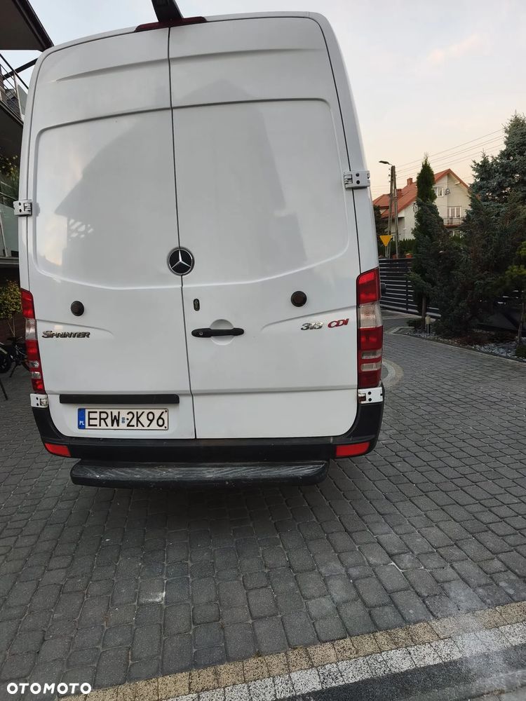 Mercedes-Benz Sprinter - 8