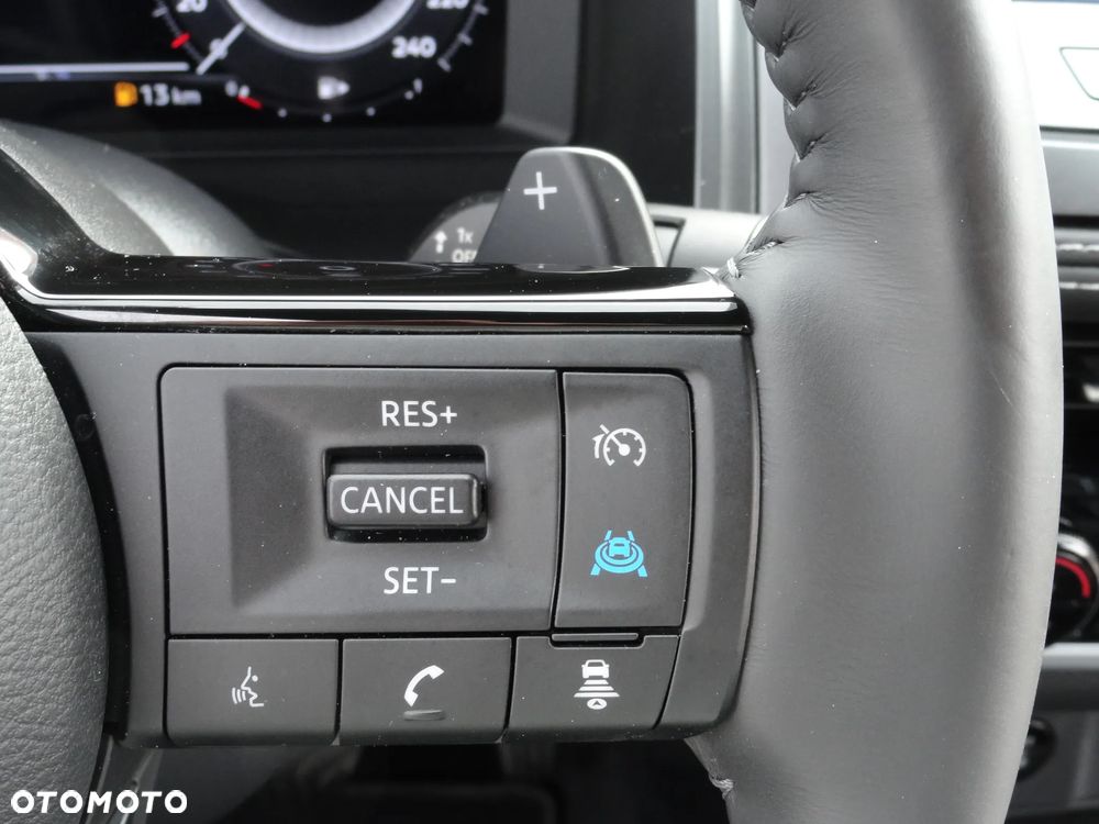 Nissan Qashqai 1.3 DIG-T MHEV Xtronic Tekna - 22