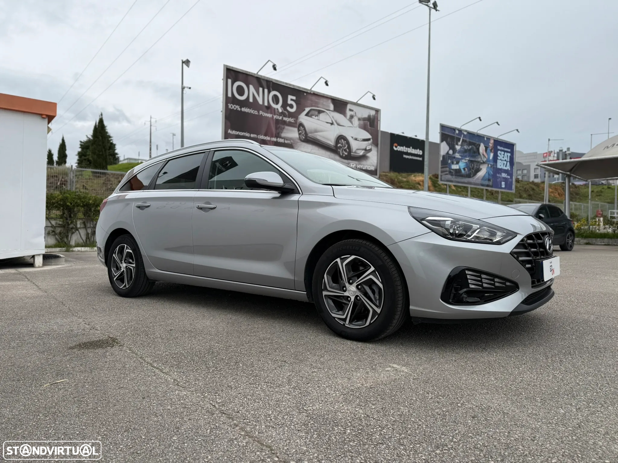 Hyundai i30 SW - 10