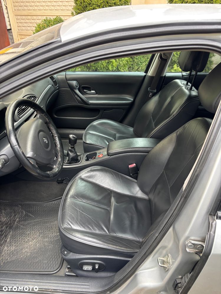 Renault Laguna 2.2 dCi Confort Expression - 6