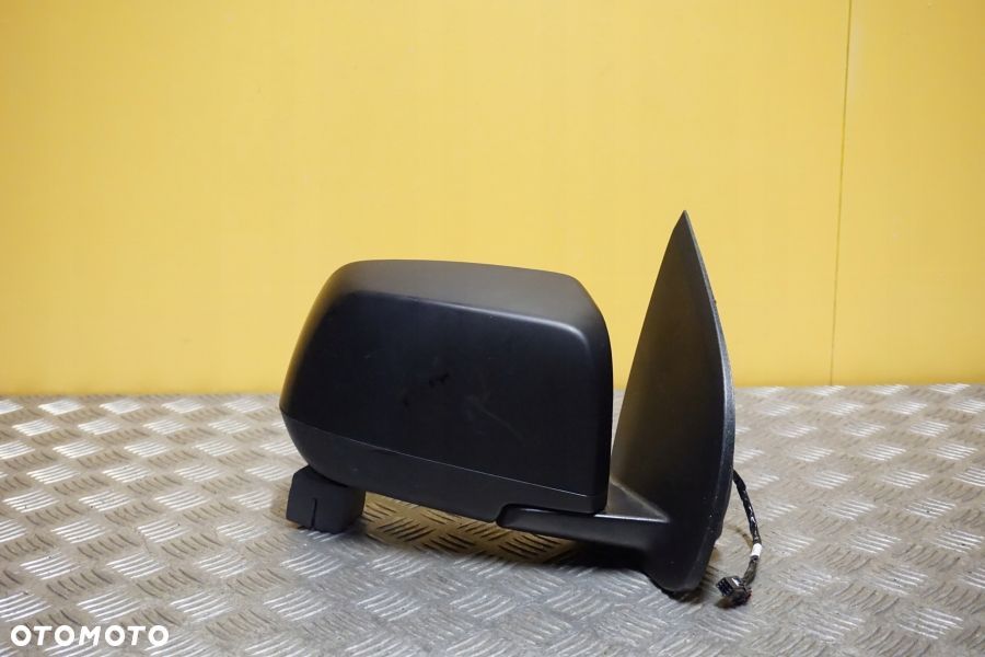 GM CHEVROLET COLORADO 2018 - 2022 Lusterko Zewnętrzne Prawe 5 Pin USA - 1