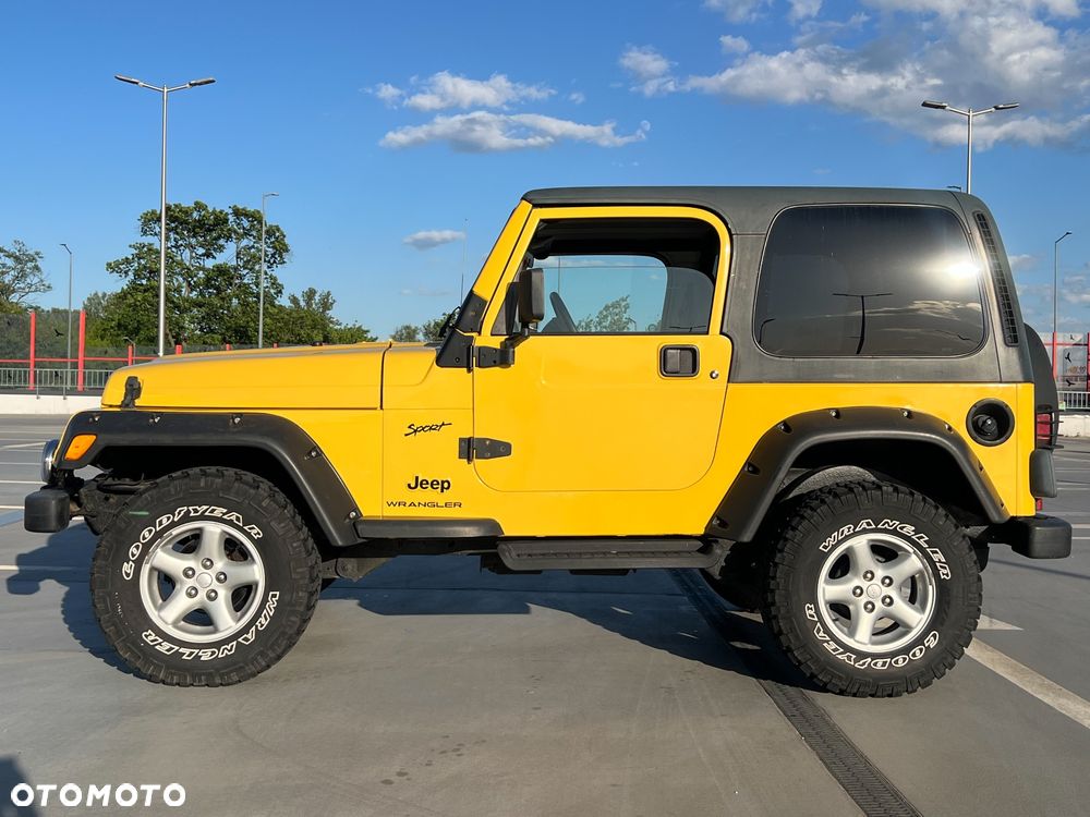 Jeep Wrangler - 13