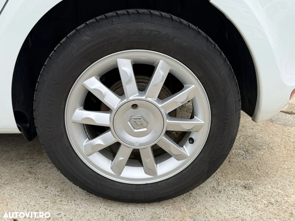 Renault Clio III 1.5dCi Team - 17