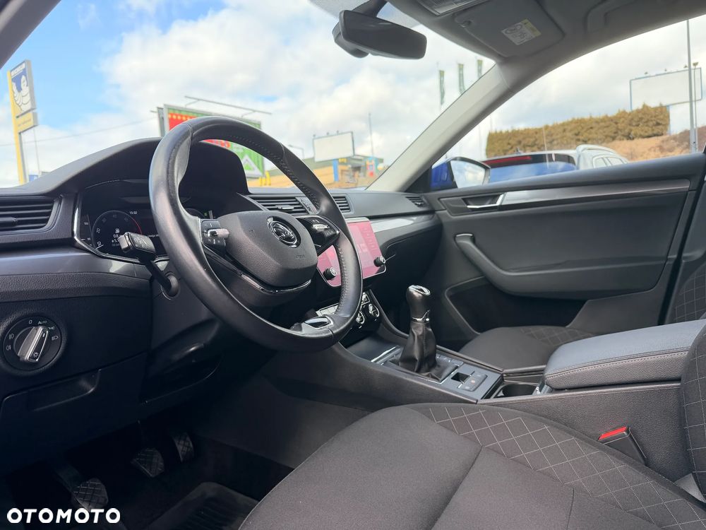 Skoda Superb - 14