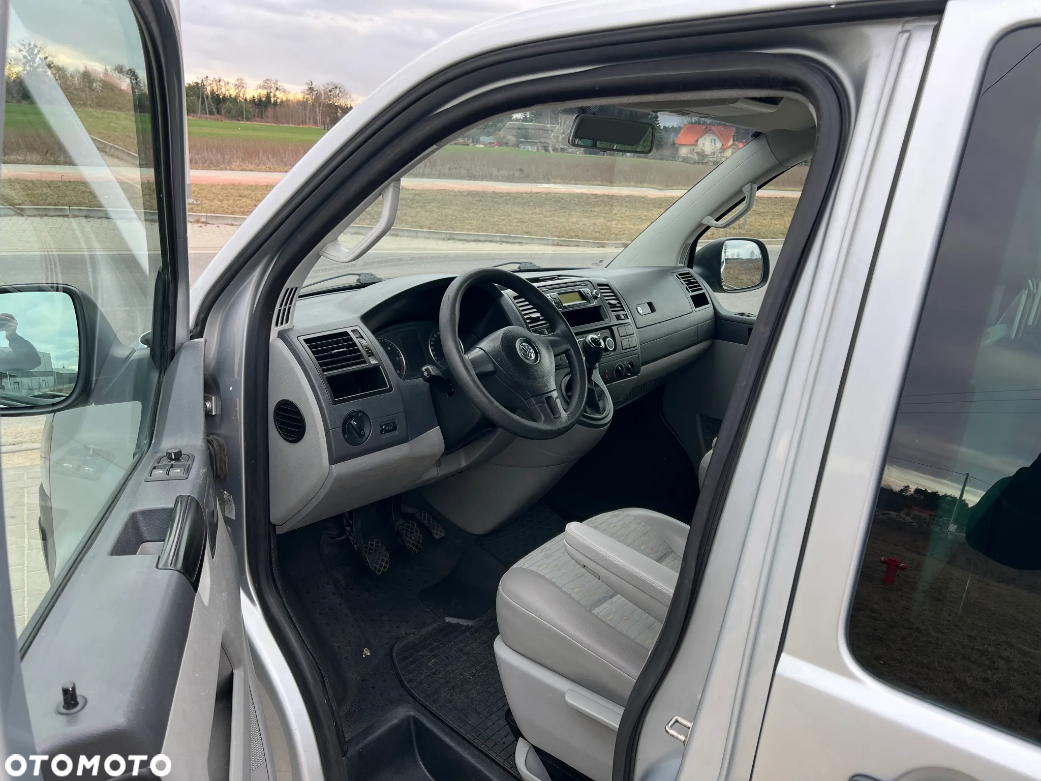 Volkswagen Transporter - 8