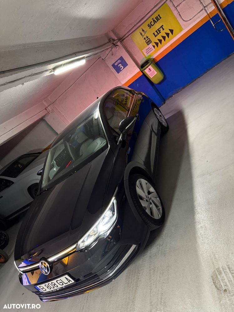 Volkswagen Golf - 4