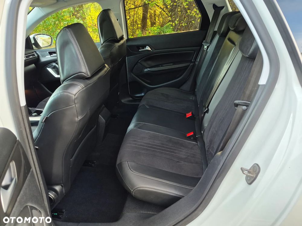 Peugeot 308 BlueHDi FAP 150 Stop & Start Allure - 13