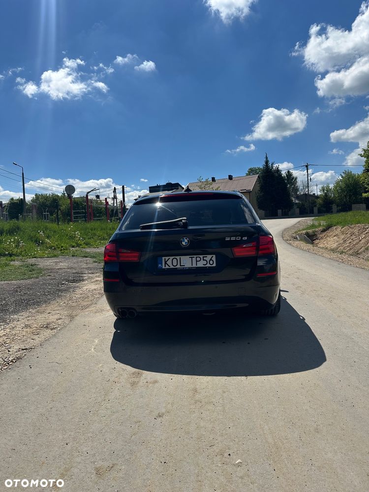 BMW Seria 5 520d - 10