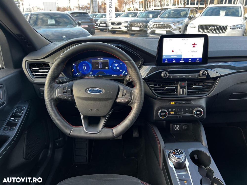 Ford Kuga - 16