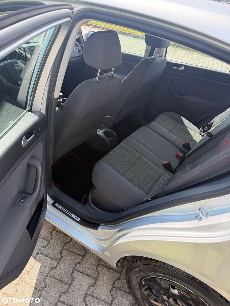 Volkswagen Golf Plus 1.6 Goal - 22