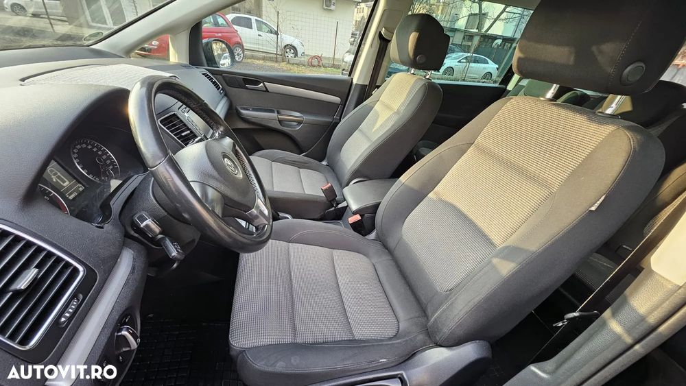 Volkswagen Sharan 2.0 TDI 4MOTION BlueMotion Technology Comfortline - 11