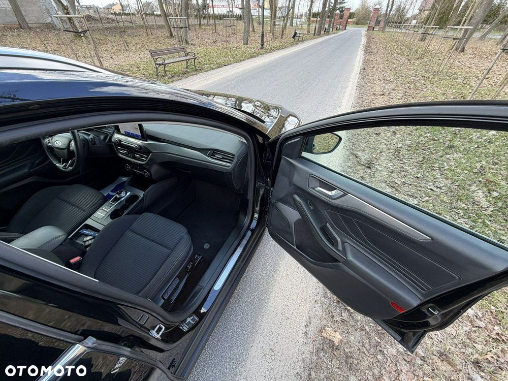 Ford Focus - 31