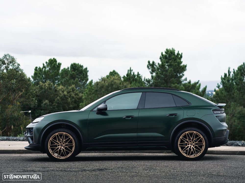 Porsche Macan Electric Turbo - 3