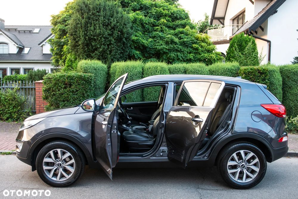 Kia Sportage 1.6 GDI 2WD ISG Dream-Team Edition - 16