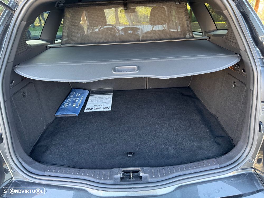 Ford Focus SW 1.5 TDCi EcoBlue ST-Line - 21