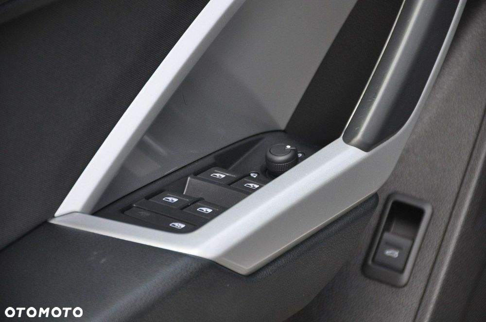 Audi Q3 35 TDI Advanced S tronic - 27