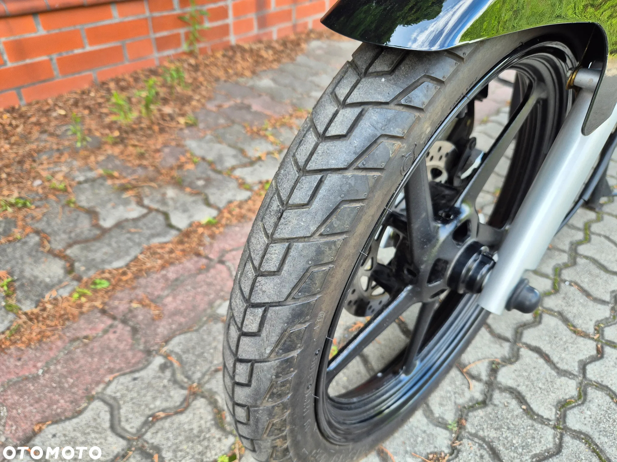 Yamaha YBR - 9