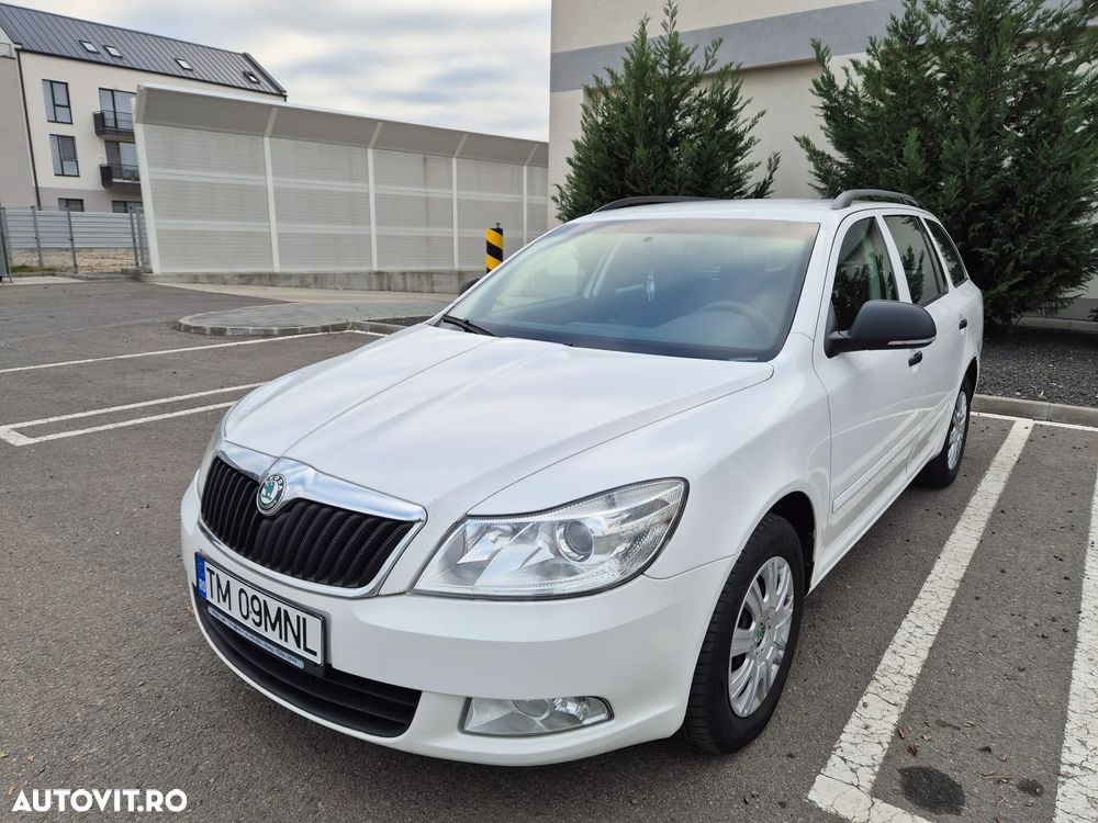 Skoda Octavia 1.6 TDI Ambiente - 2