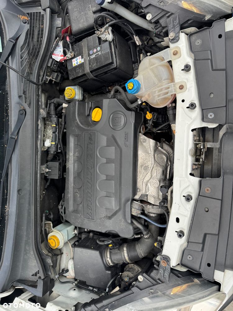 Fiat Doblo - 16